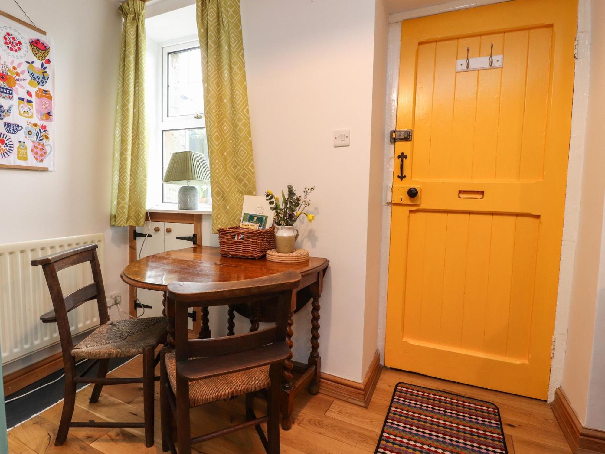 Holiday home Inglenook
