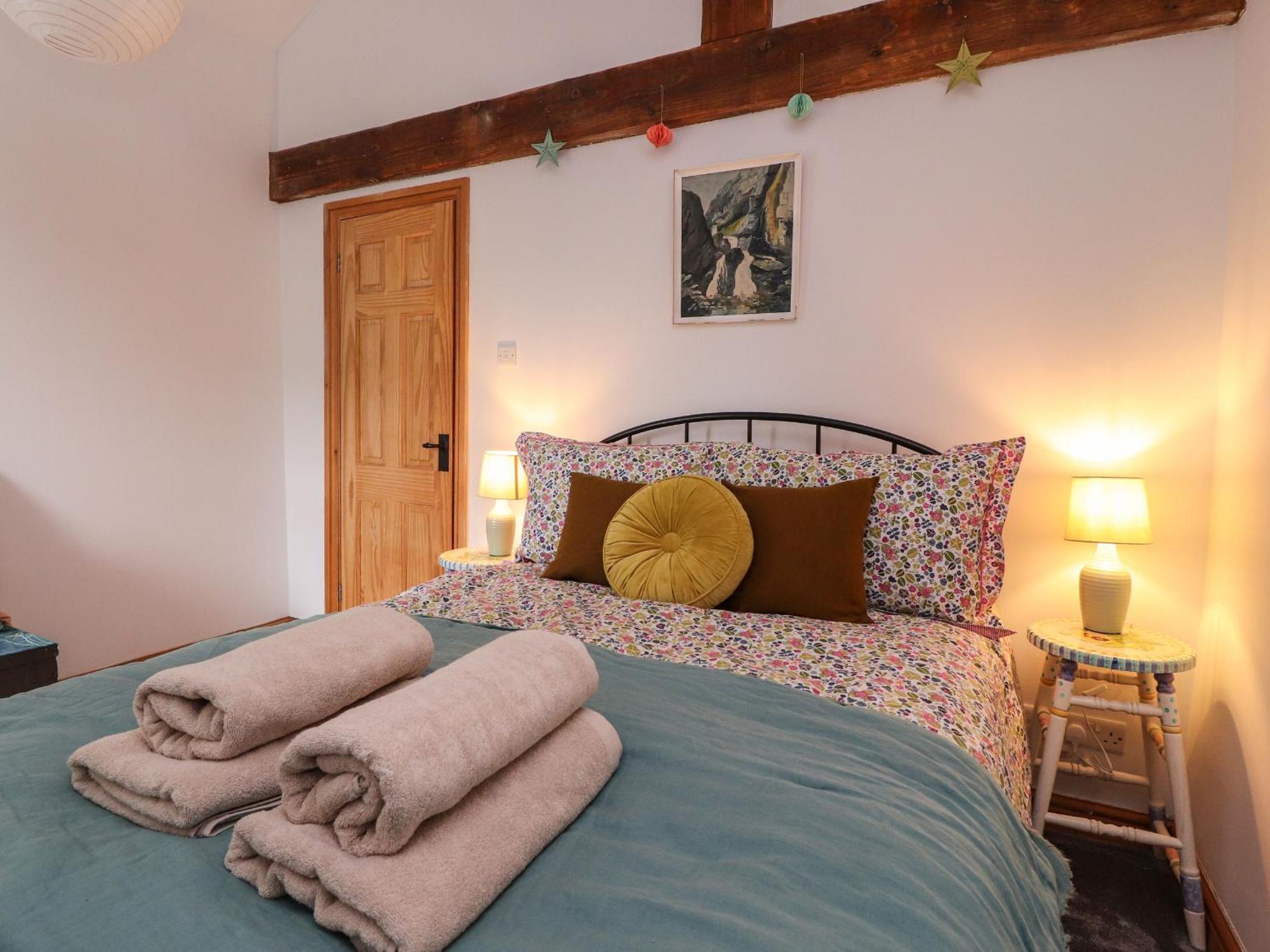 Inglenook * Skipton